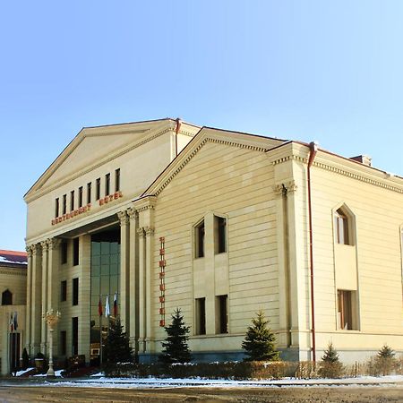Armenian Royal Palace Ereván Exterior foto